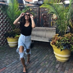 Meet your Posher, Stefanie